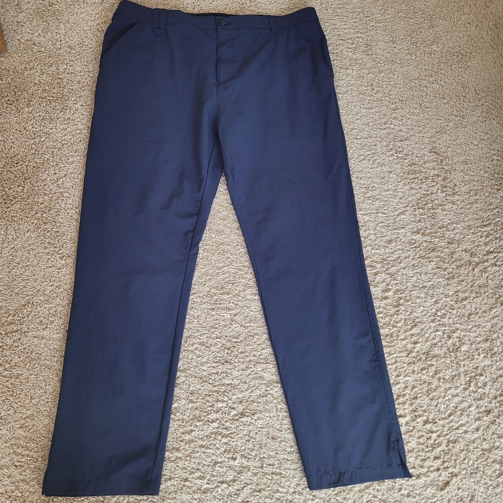 Oakley Regular Fit Golf Pants Men's Size 40 Navy Cooling Tech Gripper Waist